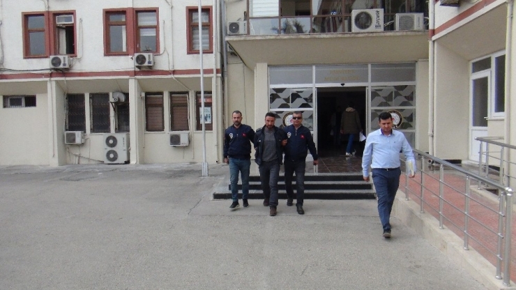 Nohutu Başkasına Satmaya Giderken Yakalandı