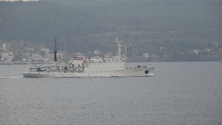 Rus İstihbarat Gemisi Çanakkale Boğazı’ndan Geçti