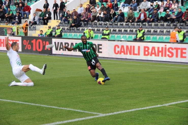 Süper Lig: Denizlispor: 0 - Rizespor: 0 (İlk Yarı)