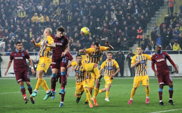 Süper Lig: Mke Ankaragücü: 0 - Trabzonspor: 3 (Maç Sonucu)
