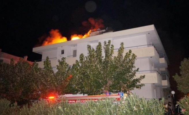 Kuşadası’nda Yangın Korkuttu