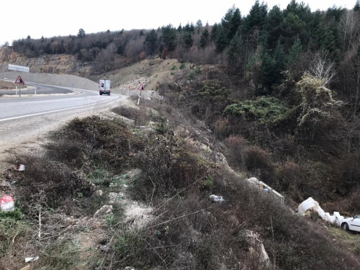 Karabük’te Otomobil Şarampole Uçtu: 7 Yaralı