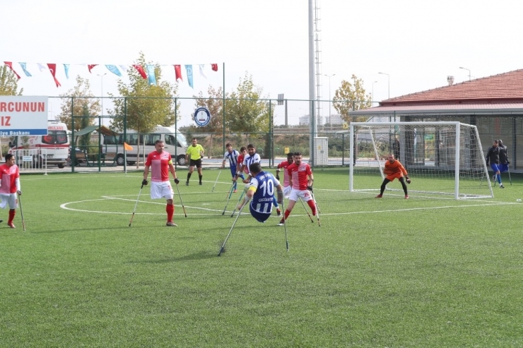 Şahinbey Ampute Liderliğini Sürdürüyor