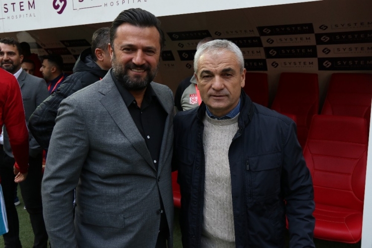 Süper Lig: İm Kayserispor: 0 - Sivasspor: 1 (Maç Devam Ediyor)