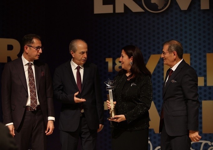 ’Uluslararası Yılın Starları Ödülleri’ Sahiplerini Buldu