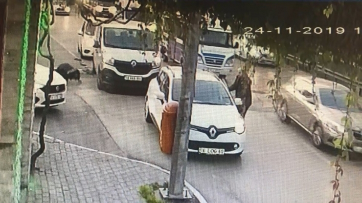 Bursa’da Dehşet Anları Kamerada...metrelerce Sürükledi, Diğer Sürücüler Uyarınca Fark Etti