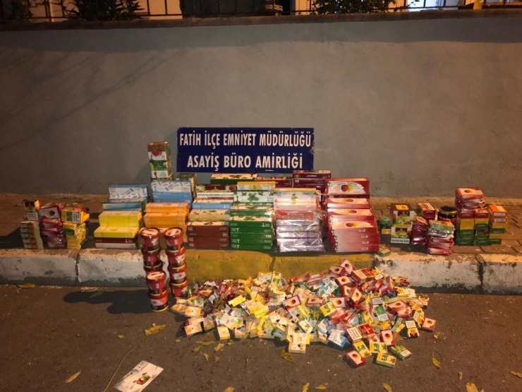 Fatih’te 300 Kiloyu Aşkın Kaçak Nargile Tütünü Ele Geçirildi