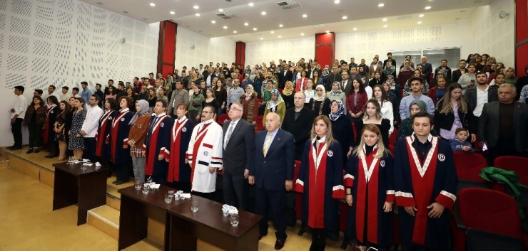 Dünya Diş Hekimleri Günü’nde Beyaz Önlük Giydiler