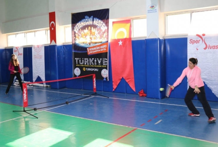 Spor Branşları Tanıtıldı