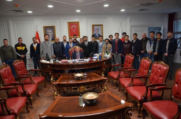 Başkan Demirtaş: “Gençlik Meclisi Kent Konseyi Önemli Çalışmalara İmza Atacak”