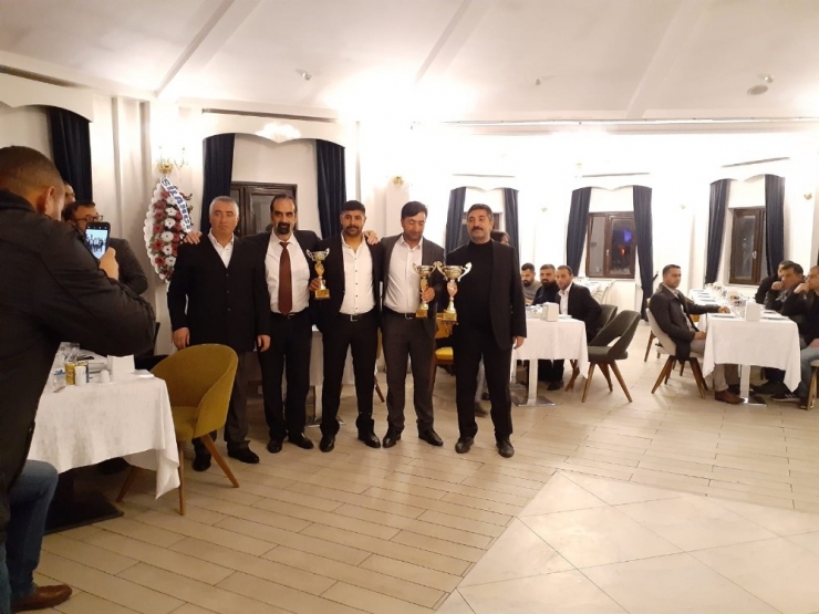 Kars’ta Güvercin Festivalinde Dereceye Girenlere Ödülleri Verildi