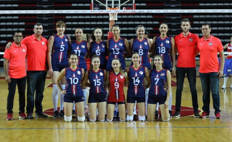 Filenin Akrepleri Ptt’yi 3-0 Yendi