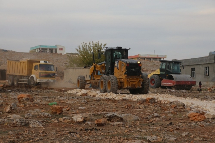 Uğurlu Kırsal Mahallesinde Yoğun Hizmet Mesaisi