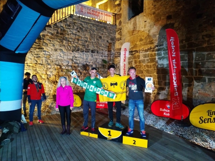 60 Kilometre Koşan Milaslı