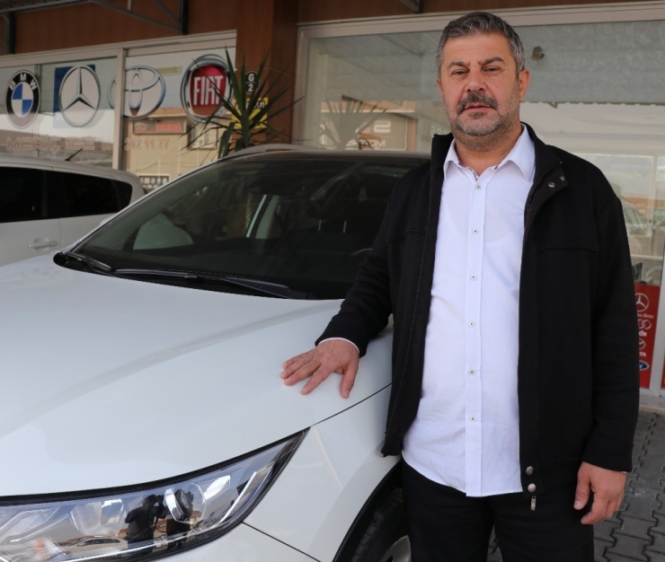 Sıfır Otomobilde İndirim İkinci El Satışları Durdurdu