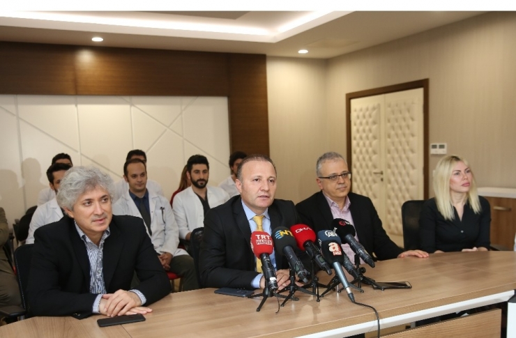 4’üncü Çift Kol Nakli Uyandı, Sağlık Durumu İyi