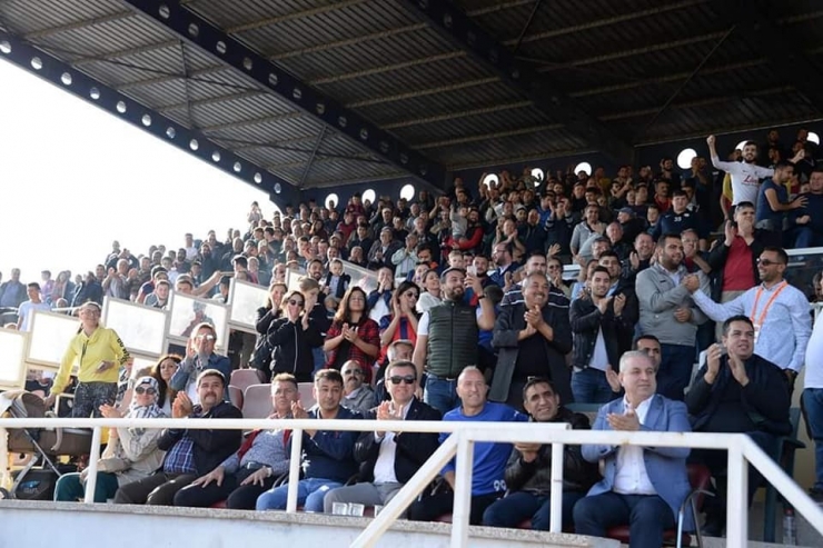 Bergama Belediyespor Şampiyonluğa Kitlendi