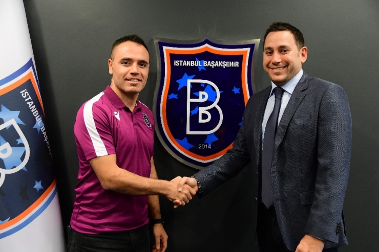 Webo Ve Ekrem Dağ, Başakşehir’e Yardımcı Antrenör Oldu