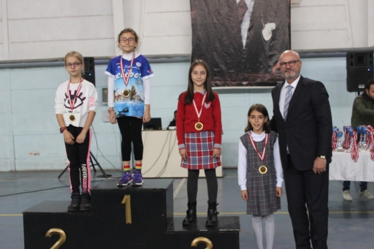 Kurtuluş Kupası Ödül Töreni Gerçekleştirildi