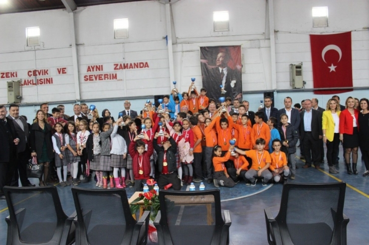 Kurtuluş Kupası Ödül Töreni Gerçekleştirildi