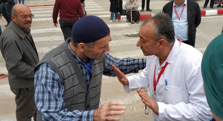 Hasta Yakınlarından "Doktorumuzu Almayın" İsteği