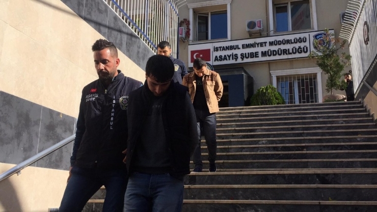 4 Evden 50 Bin Tl’lik Hırsızlık Yapan Şahıslar Suçüstünde Yakalandı