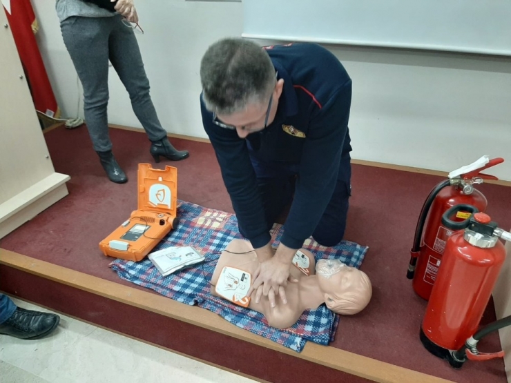 İtfaiye Erlerine Hayati Eğitim