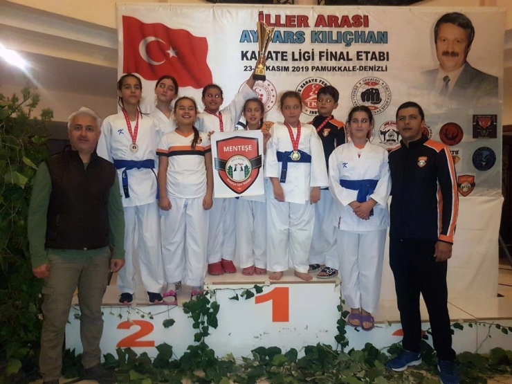 Menteşe Karatede Rakip Tanımıyor