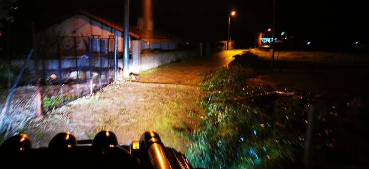 Marmaris’te Yağış Ve Fırtına Hayatı Olumsuz Etkiliyor