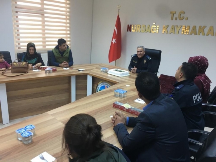 İlçe Emniyet Müdürü’nden Anlamlı Kutlama