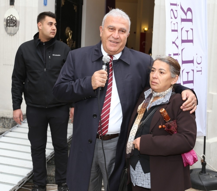 Mehmet Öğretmene Destek Kampanyası