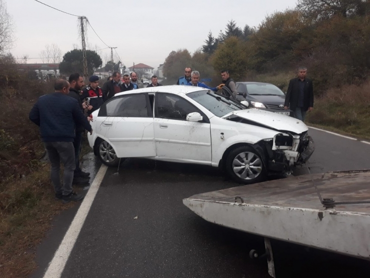 Kavgan Yolda Kaydı Su Kanalına Girdi