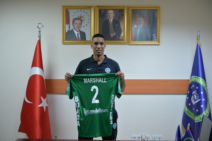 Leonel Marshall Büyükşehir’de