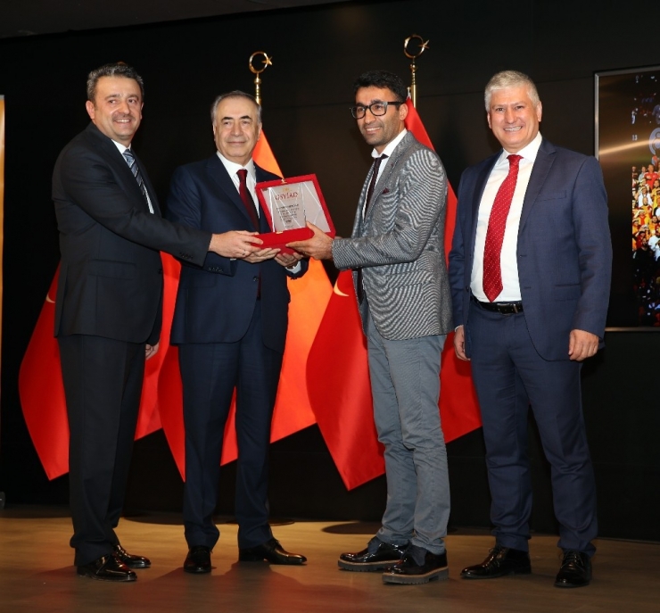 Gsyiad’dan İhlas Haber Ajansı’na 2 Ödül