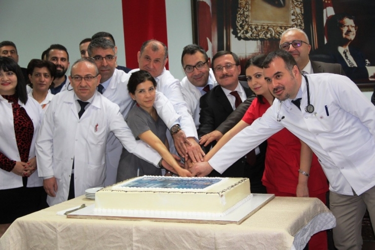 Turgut Özal Tıp Merkezinde Kök Hücre Nakli Başarısı