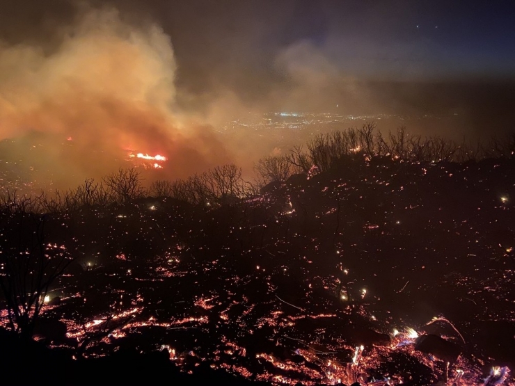 Kaliforniya’da Korkutan Yangın