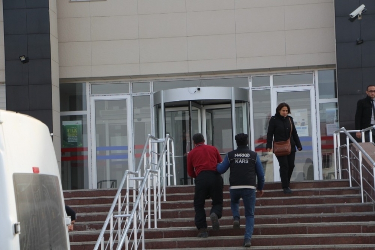 Kars’ta Uyuşturucu Ele Geçirildi