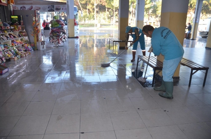 Otobüs Terminalinin Temizliği Kuşadası Belediyesine Emanet