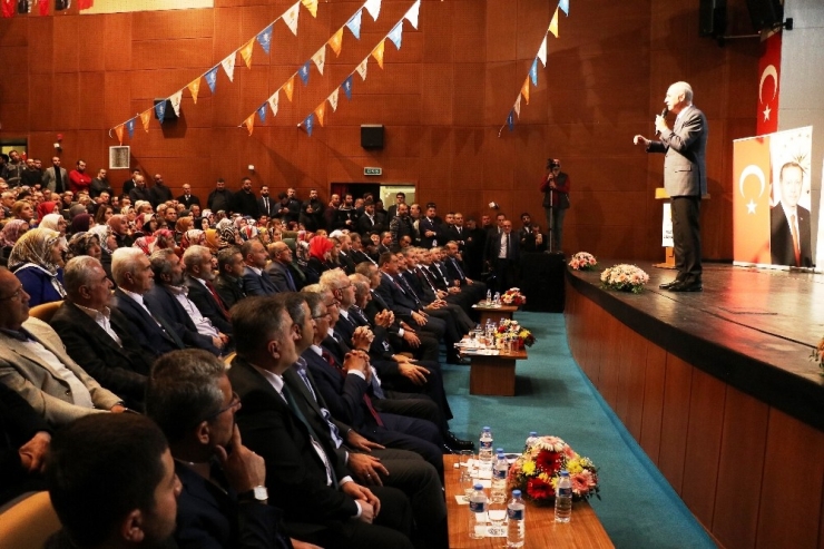 Ak Parti Genel Başkan Vekili Kurtulmuş, Malatya’da Partililere Seslendi