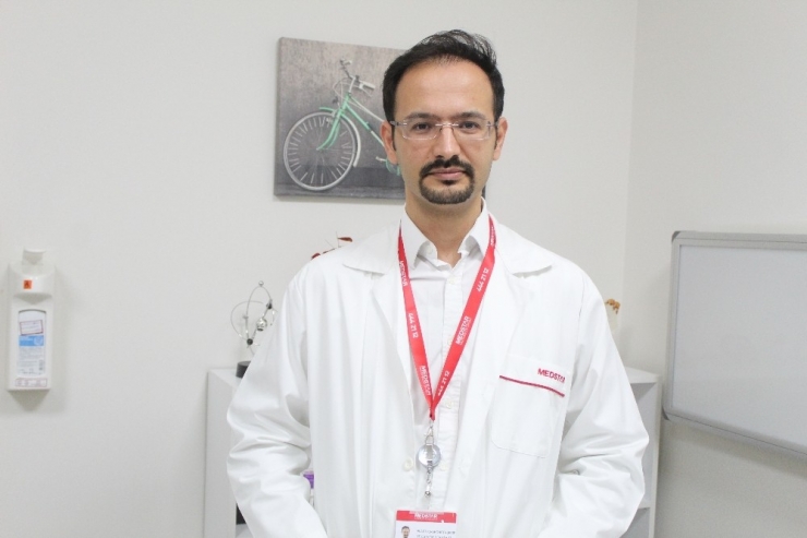 Antalya’da "Kim Kardashian Poposu" İlgi Görüyor