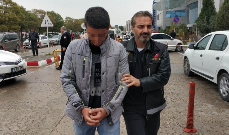 18 Yaşındaki Gencin Uyuşturucudan Ölümüyle İlgili 4 Gözaltı