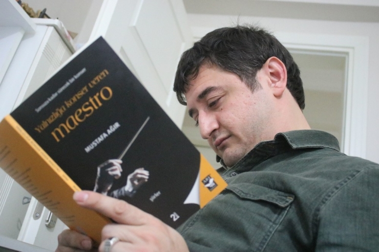 Engeli, Senaristliğine Engel Oldu, Yazar Olmasına Engel Olamadı