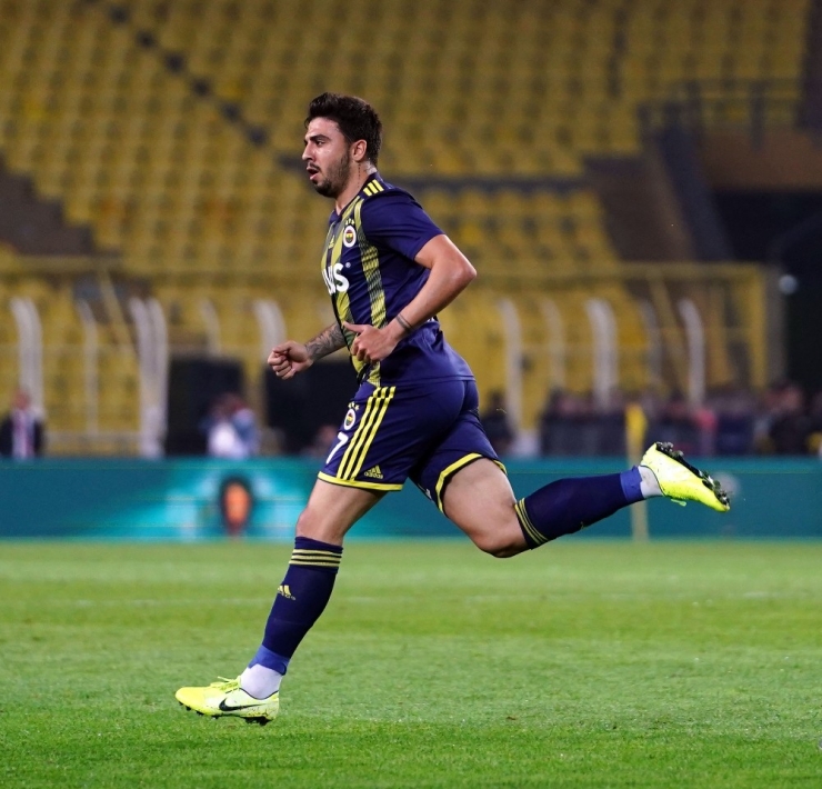 Fenerbahçe’de En Çok Süre Alan İsimler Altay Ve Ozan Oldu