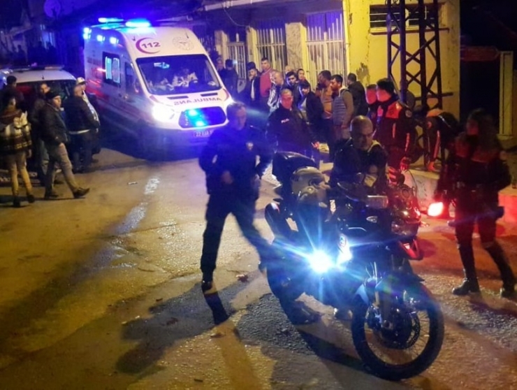 Şüpheli Aracı Kovalayan Polis Motosikleti Kaza Yaptı: 2 Polis Yaralı