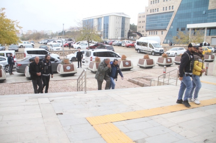 Elazığ Merkezli 2 İlde Silah Ticareti Operasyonu: 12 Gözaltı