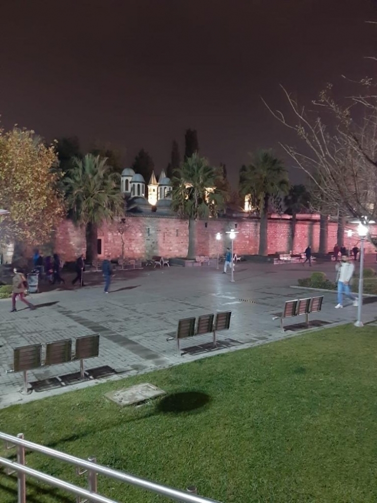 Gebze Kent Meydanı Işıl Işıl Oldu
