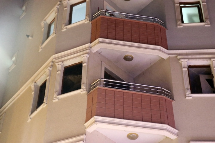 Gümüşhane’de Apartta Çıkan Yangın Korkuttu