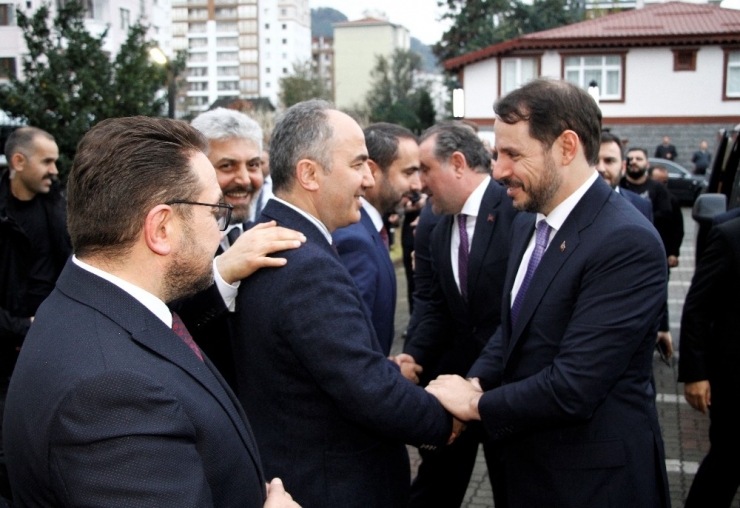 Bakan Albayrak: “Çok Güçlü Bir Yılı Hep Birlikte Yaşayacağız”