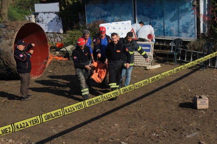 Kocaeli’de Göçük Altında Kalan İşçinin Cansız Bedenine Ulaşıldı