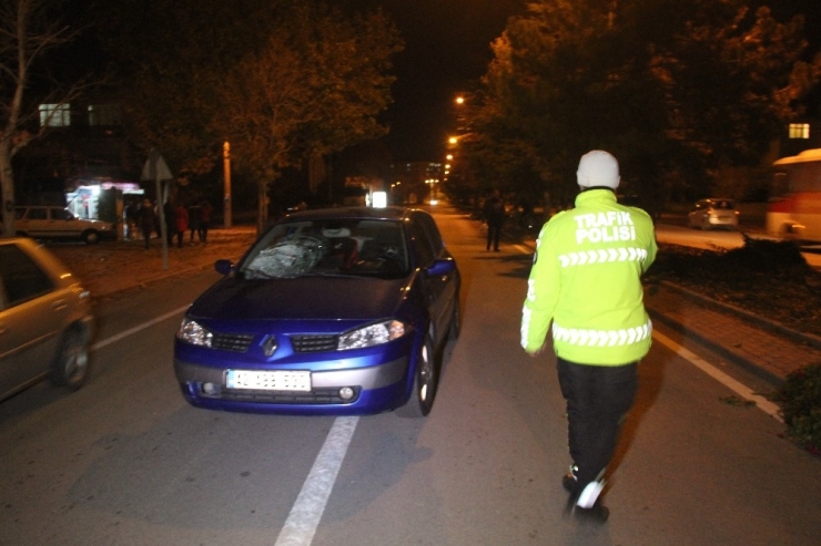 Otomobilin Çarptığı Yaya Hayatını Kaybetti